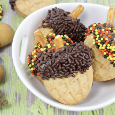Fall Dessert Recipe: Nutter Butter Acorn Cookies